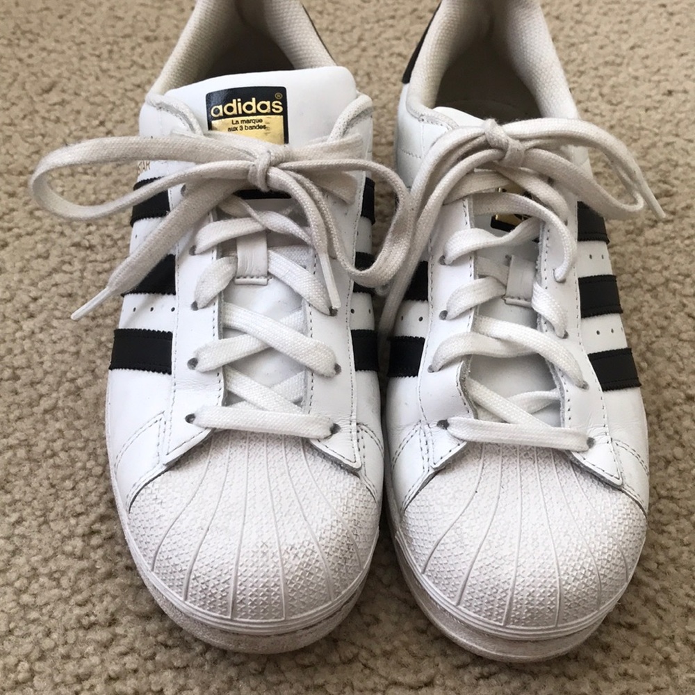 Adidas Shell toe sneakers